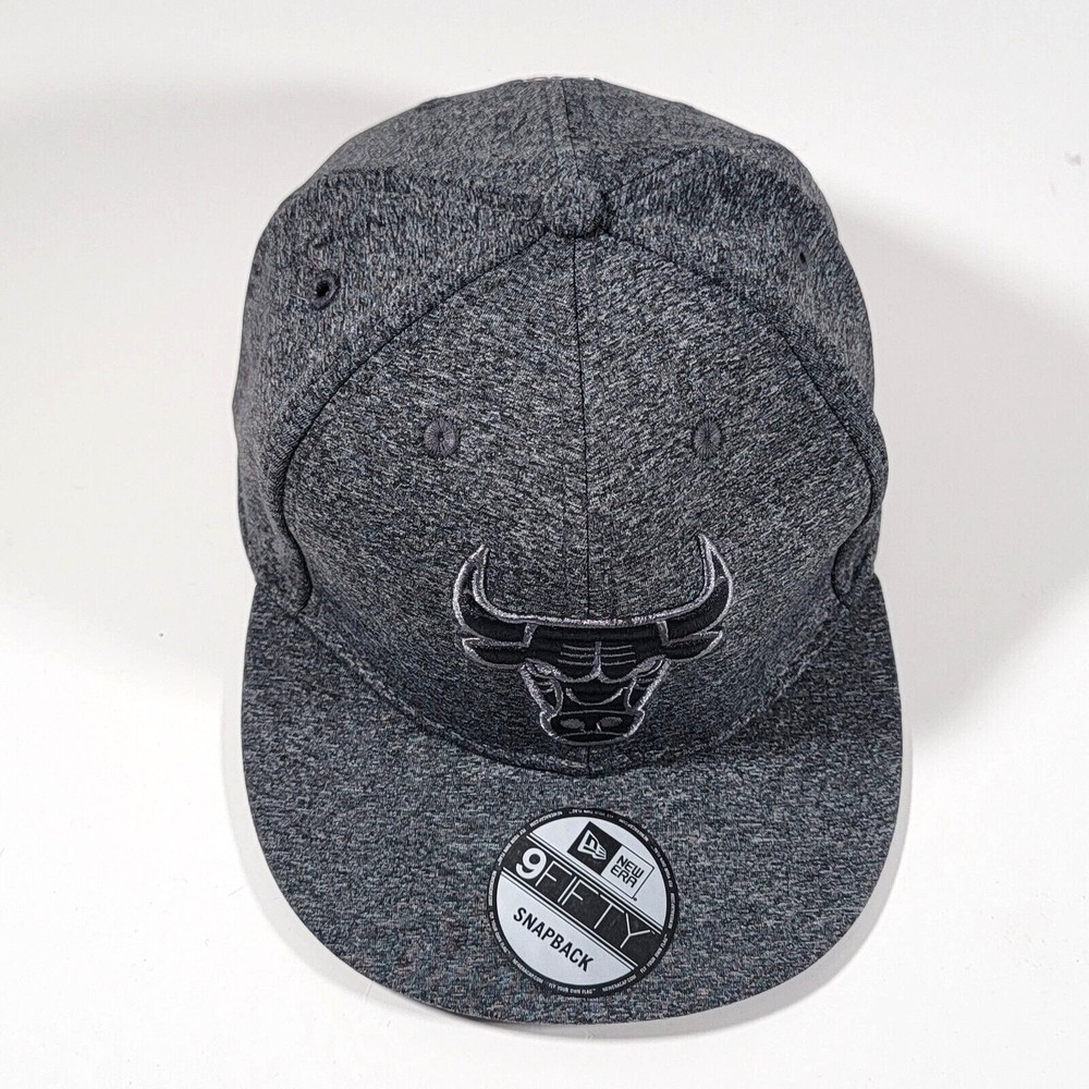 Chicago Bulls Hat New Era Adjustable Snapback Grey / Black Cap NBA Basketball - Picture 2 of 8